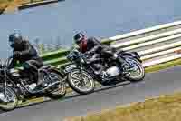 Vintage-motorcycle-club;eventdigitalimages;mallory-park;mallory-park-trackday-photographs;no-limits-trackdays;peter-wileman-photography;trackday-digital-images;trackday-photos;vmcc-festival-1000-bikes-photographs